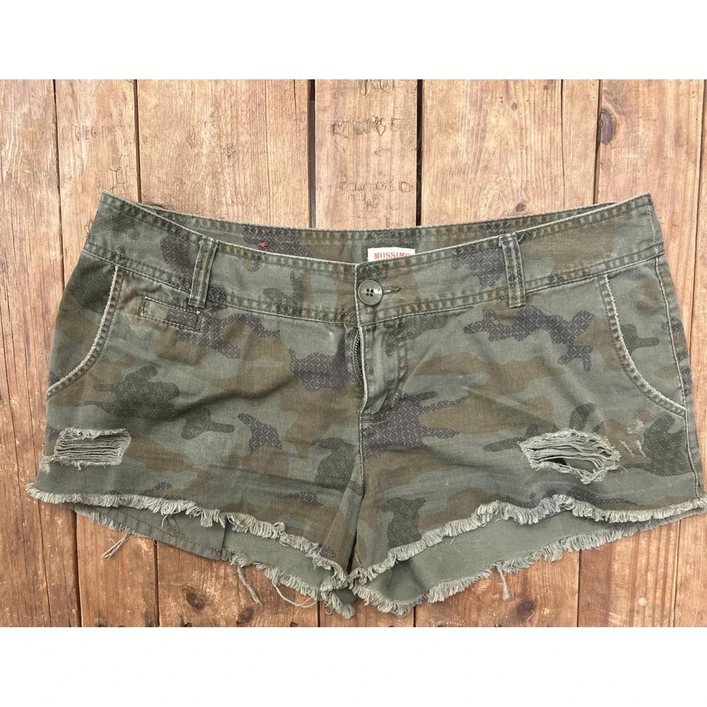 Camo Distressed Women's Cargo Shorts - Olive Green
